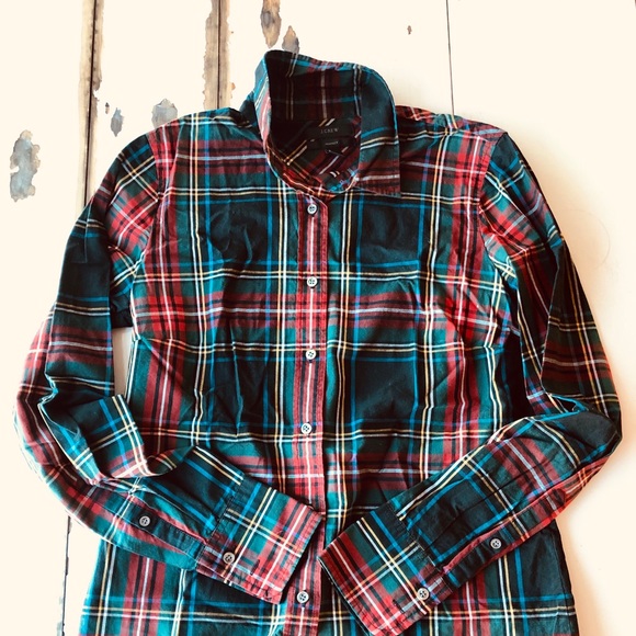 J. Crew Tops - J. Crew Perfect shirt in Stewart Plaid